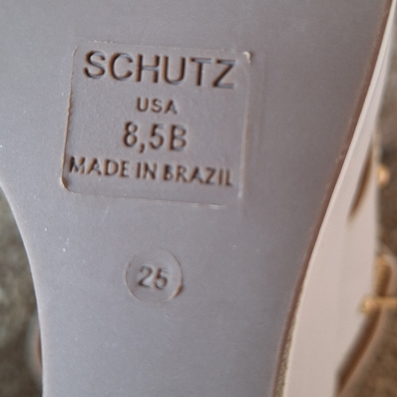 Schutz White Platform Wedge Gold Studs Open Toe Buckle Womens Size 8.5 - Picture 7 of 9